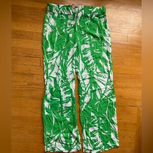 Lilly Pulitzer Green and White Leaf Print Pants size M